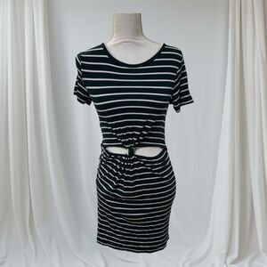 Forever 21 Dark Green Ribbed Striped Short Sleeve Dress with Knotted Waist Sz M